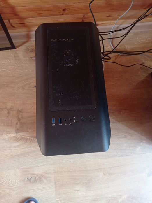 Ігровий комп'ютер ryzen pro 7 2700, gtx 1060 6gb, 16gb ddr4, ssd 240gb