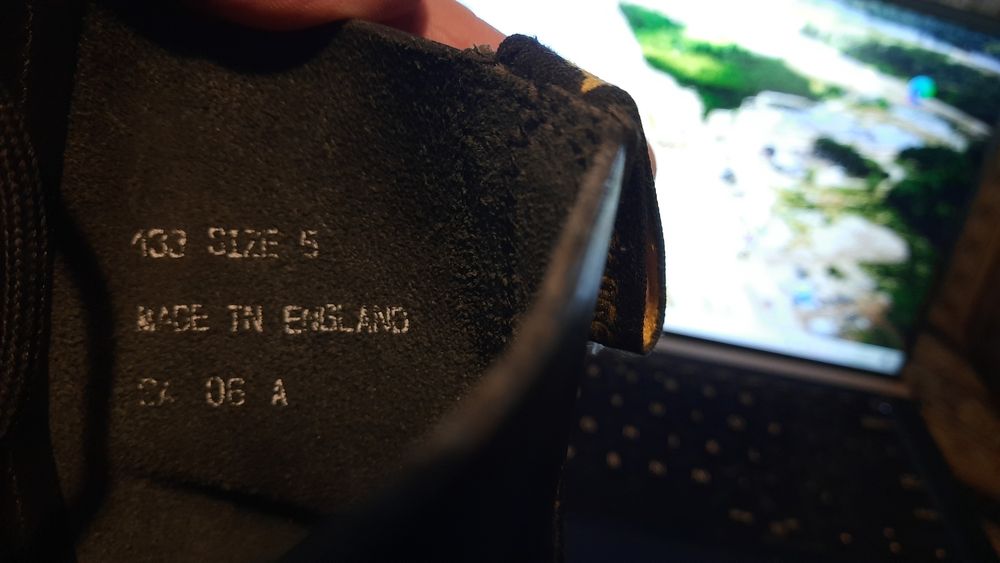 Dr Martens glany z blachą r. 38