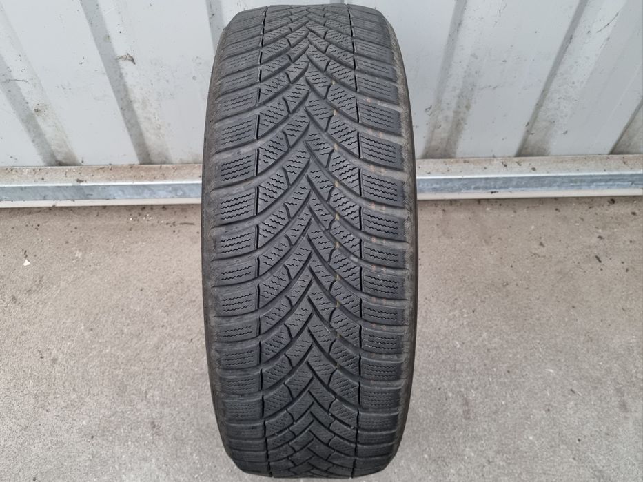 Opona używana 1szt. 205/50/17 Semperit Speed-Grip 5  / 6,8mm