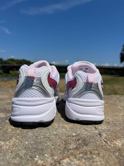 40 розмір - Кросівки New Balance 530 White Pink