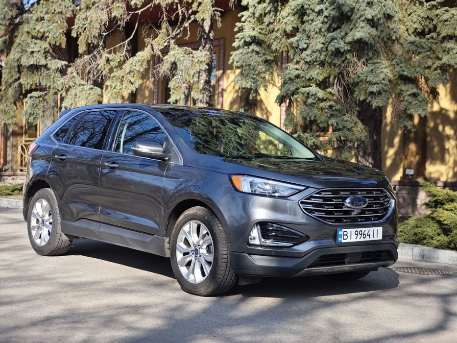 Ford edge titanium