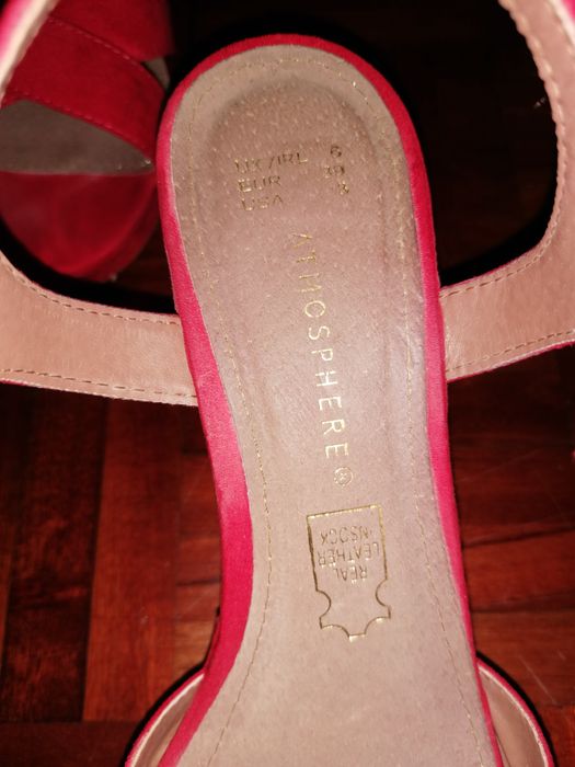 Sandálias vermelhas Primark