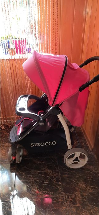 Прогулянкова коляска