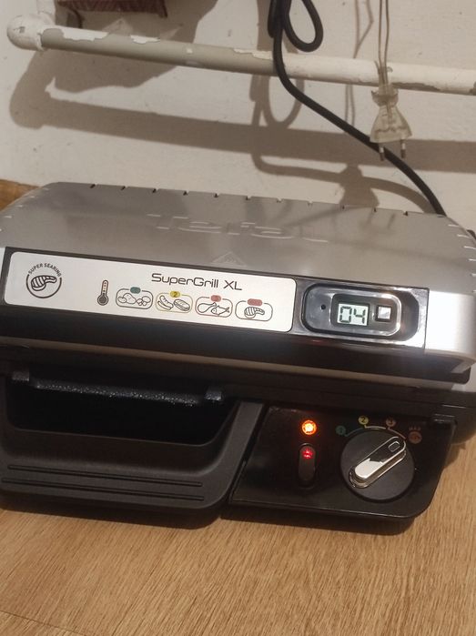 Продам електрогриль Tefal SuperGrill XL  GC451B12