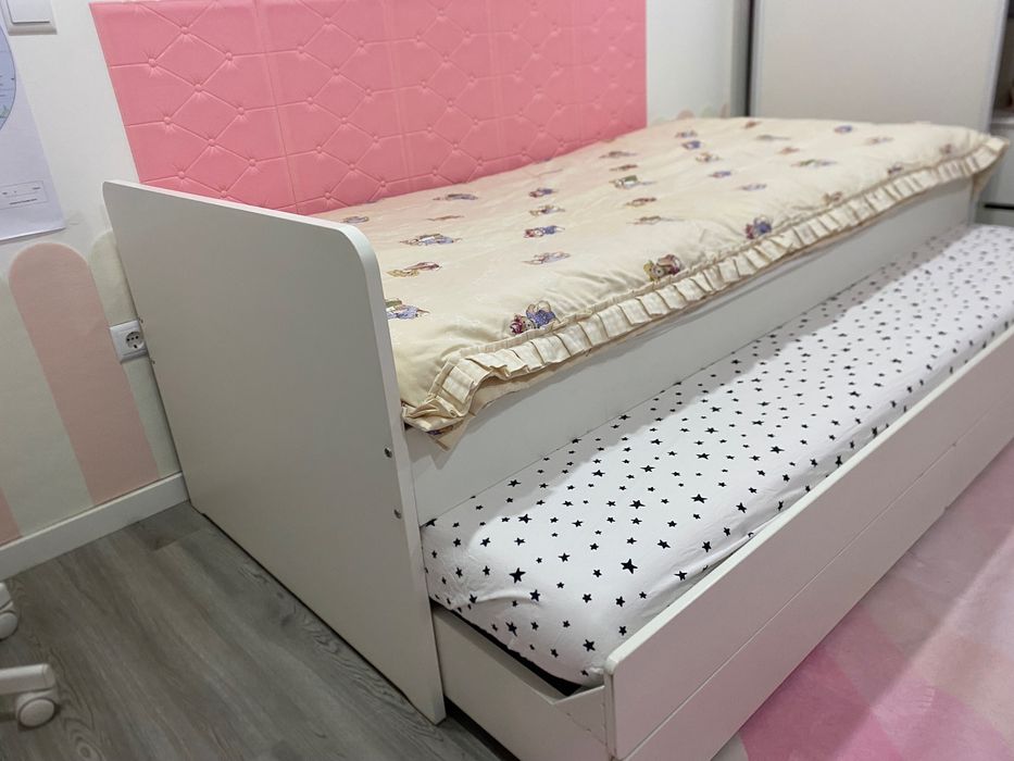 Cama ikea com colchões