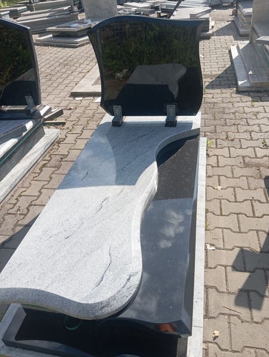Tanie Nagrobki  od 4000. Nagrobki podwójne