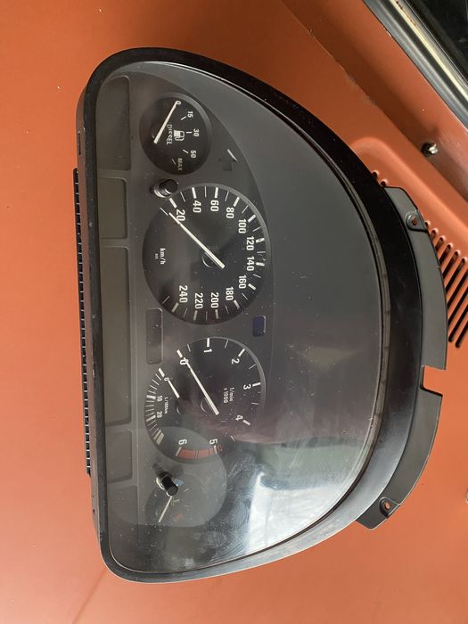 Продам приборную панель BMW e39