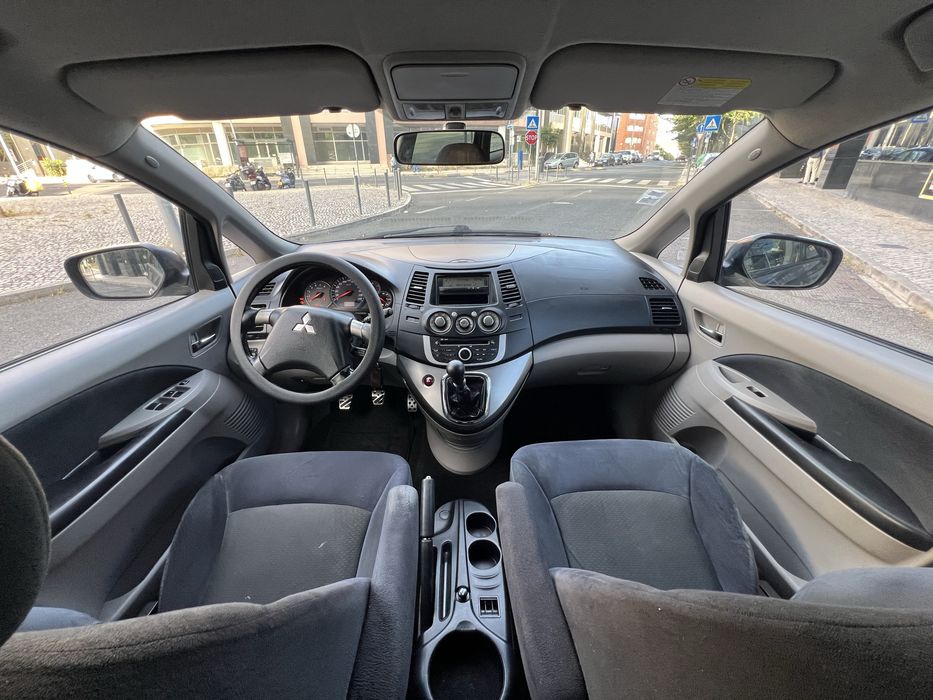 Mitsubishi Grandis 2.0 140cv Nacional - 146.000kms 7 lugares 2008/07