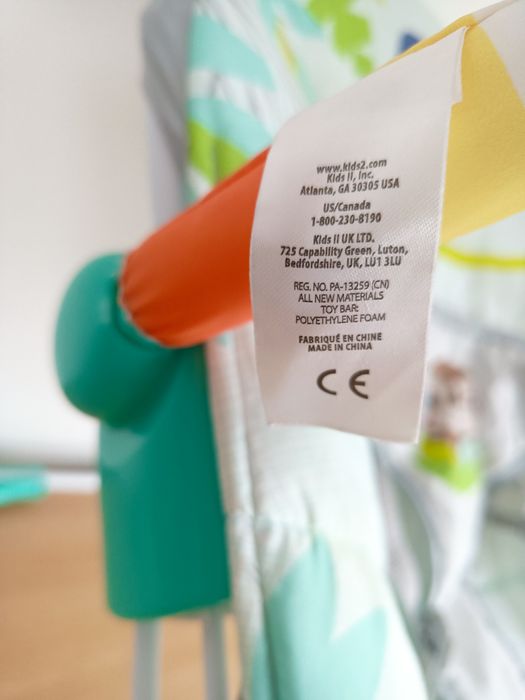 Bujaczek leżaczek z zabawkami wibracja