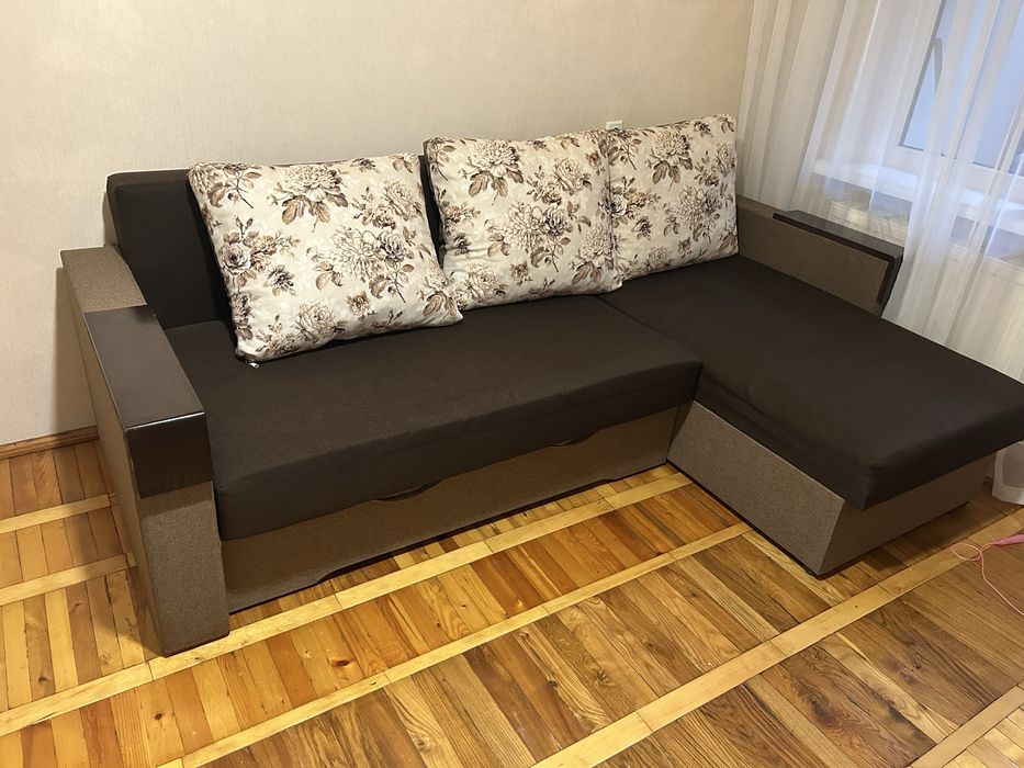 Диван кутовий розкладний