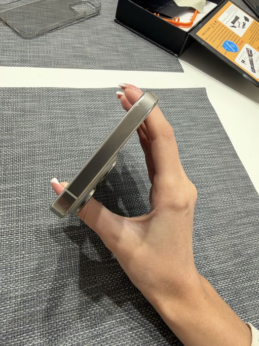 iPhone 16 Pro Max 256gb Natural Titanium Neverlock