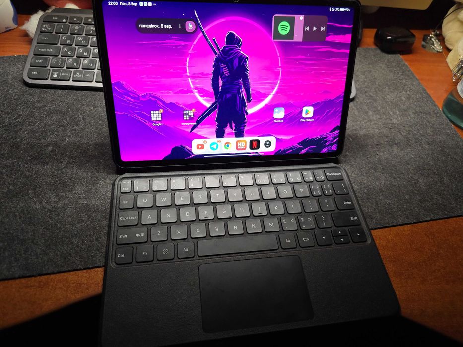 Планшет Xiaomi Pad 6 з КЛАВІАТУРОЮ та тачпадом!