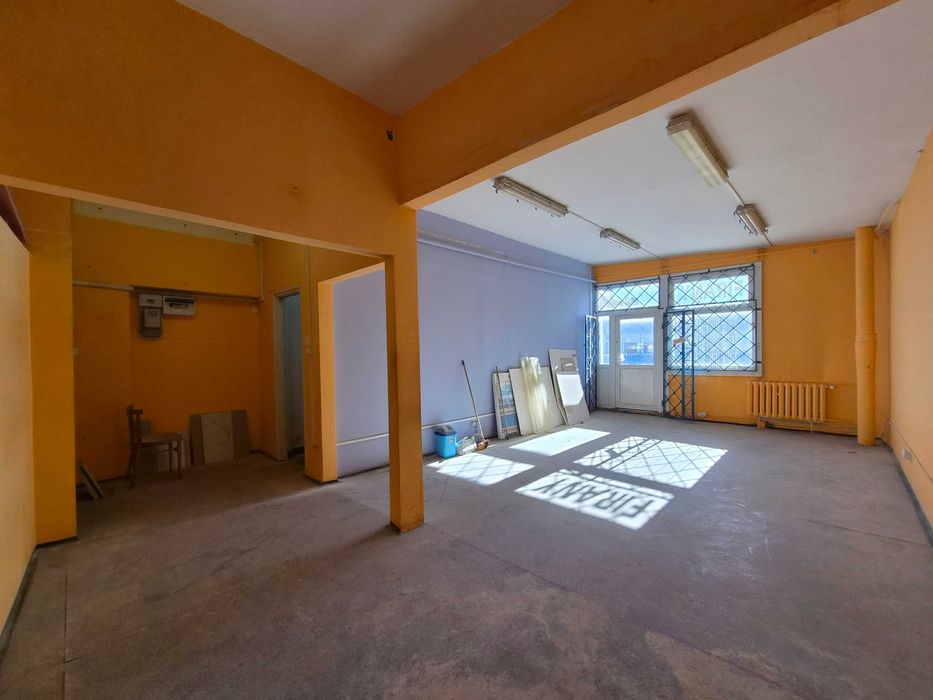 Lokal handel/usługi/biura, 63m2, Obr. Westerplatte