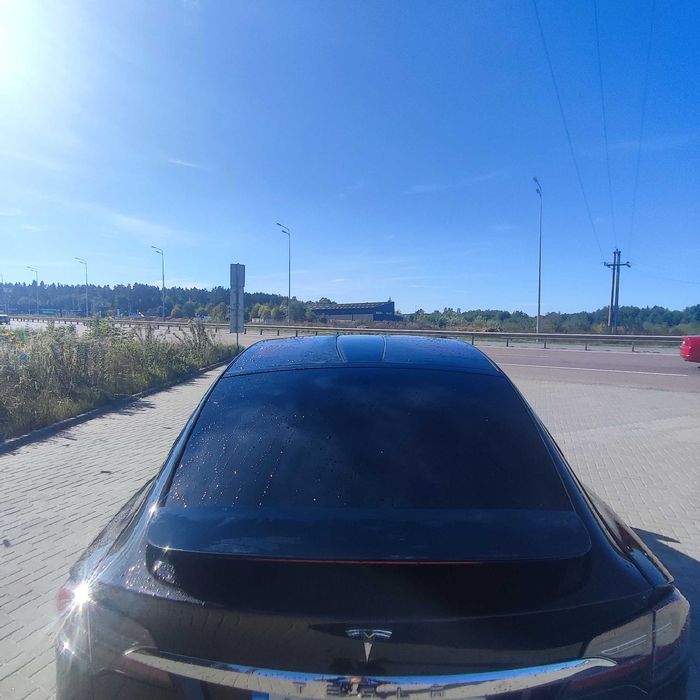 Tesla мобіл Х 90D 2017P
