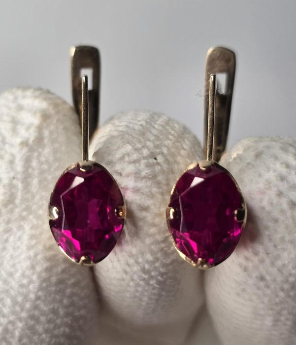 Золотые серьги ссср с рубином