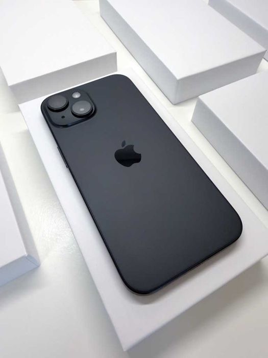 Apple iPhone 15・128GB・Preto (Fatura e Garantia)