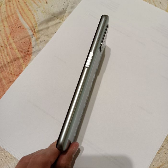 Realme 7 5g 8/128 Гб в идеальном состоянии