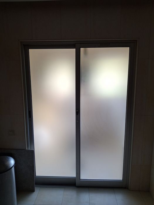 Portas aleninio em bom estado com arco
