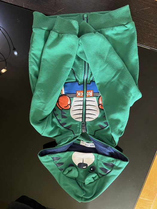 Roupa criança casacos usados
