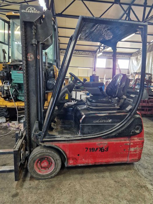 Wózek widłowy E14-02 udzwig 1400 kg