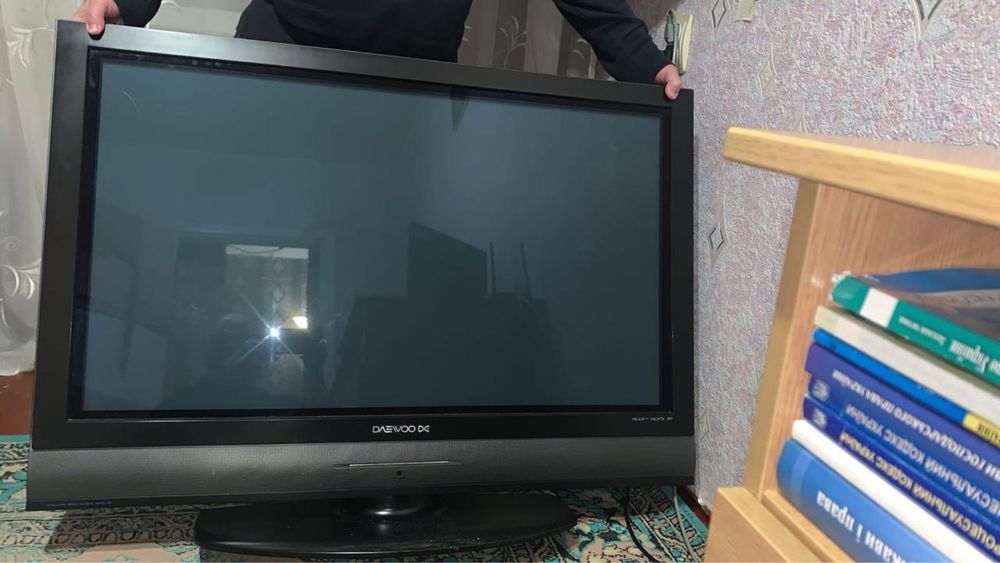 Телевізор Daevoo 41 дюйм