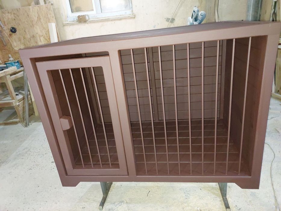 Вольєри та будки (квартирні та вуличні)