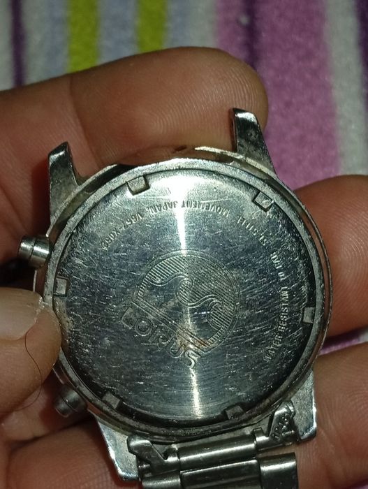 Relógio Lorus para reparação
