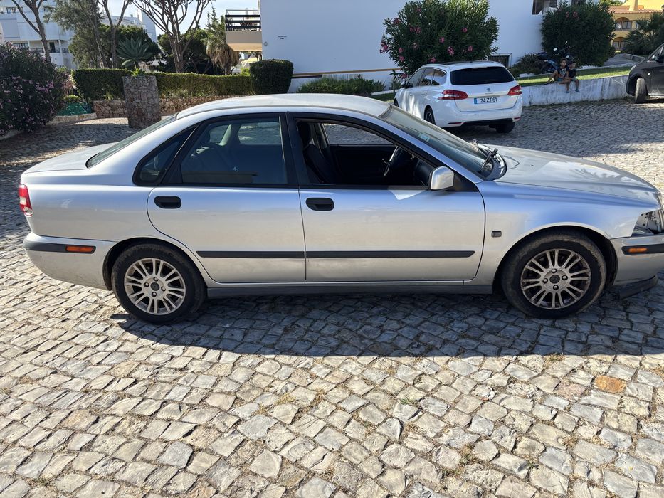 Volvo 2003 gasolina