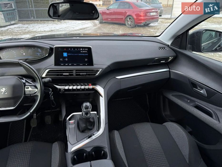 Peugeot 3008 (2020 року)