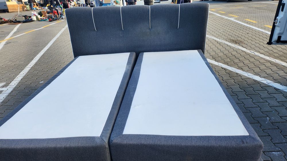 Łóżko sypialniane