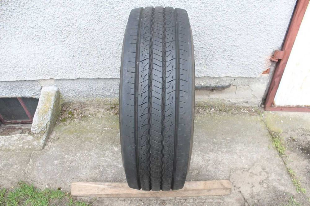 1x Continental Conti LightPro S 315/70R22,5 315 70R22,5 12 mm 2020r.