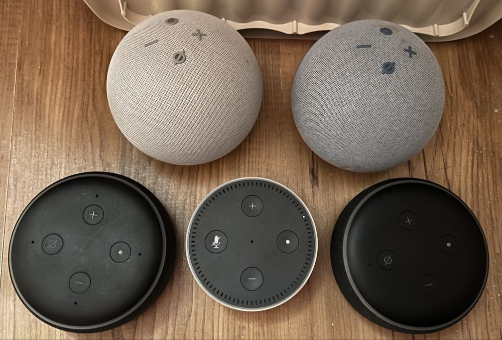 Zestaw 5x Asystenta glosowego Amazon Alexa Echo Dot