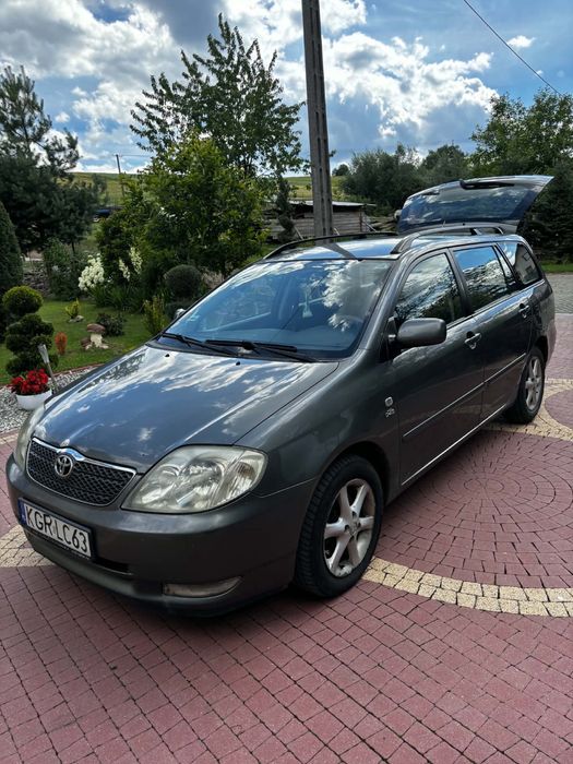 Toyota corolla samochód