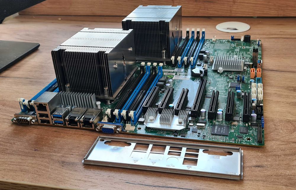 Комплект Supermicro X10DRH-IT + 2шт Xeon E5-2637 v4 (Dual 10G LAN)