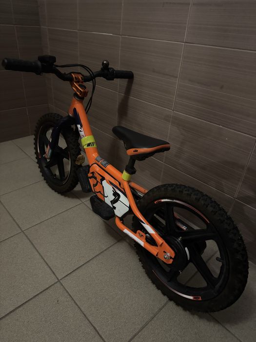 KTM replika 16 edrive