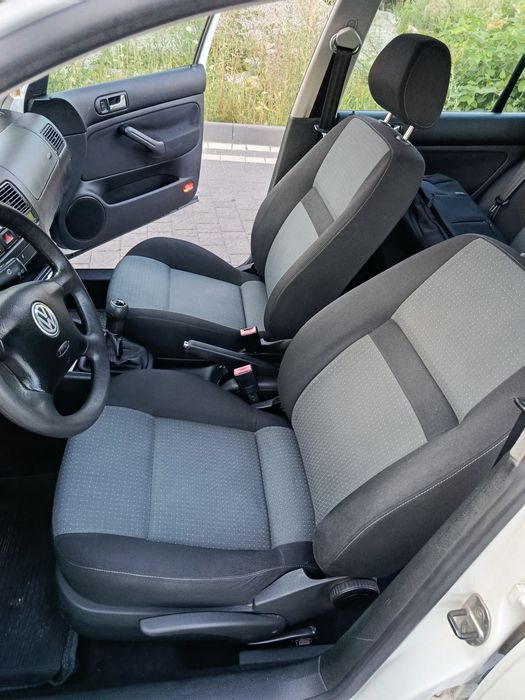 VW  Golf 4  ( 1.4/16v ) 2003р.