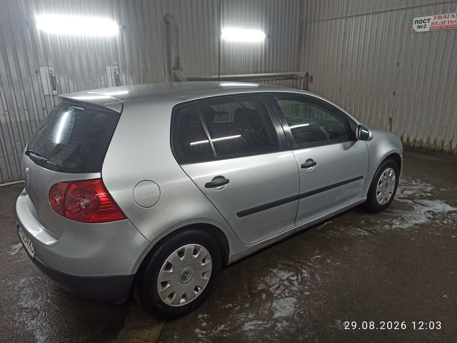 Продам Volkswagen Golf 5.