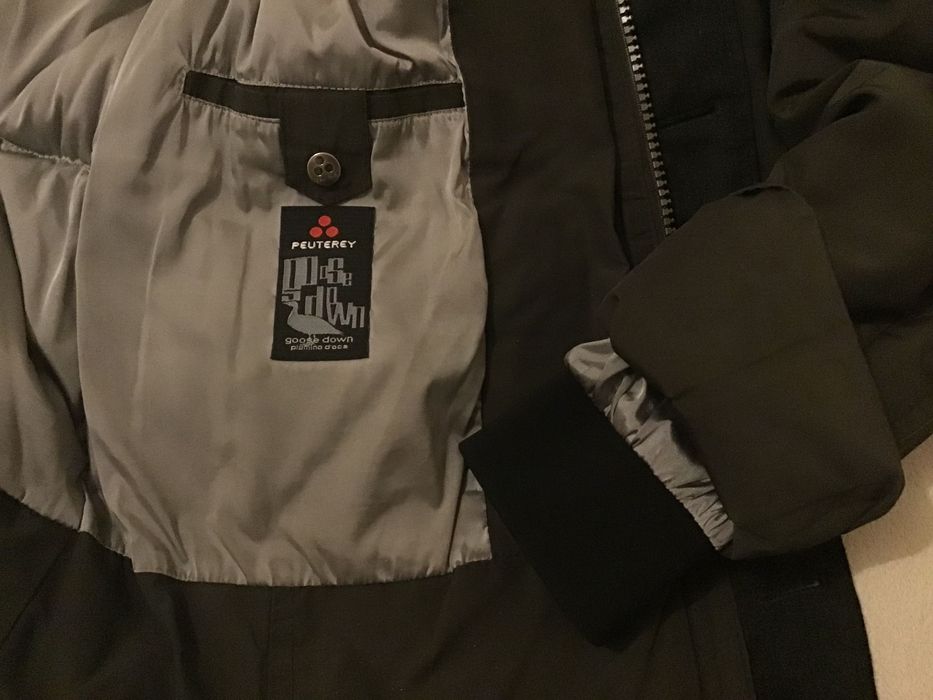 Parka marca Peuterey