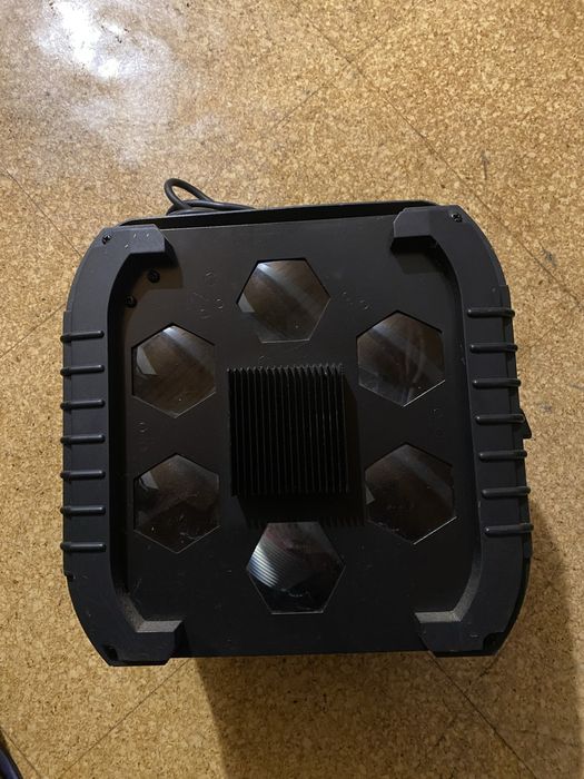 Projetor luz negra, Stinger