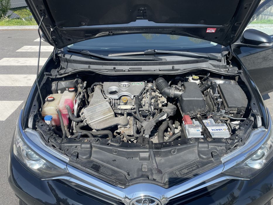 Toyota Auris — fotografia 12