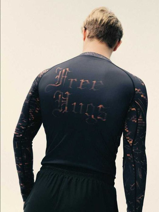 MANTO RASHGUARD RASH longsleeve free hugs