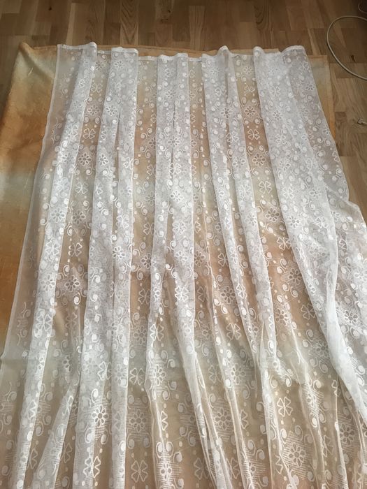 Biała firanka uzywana