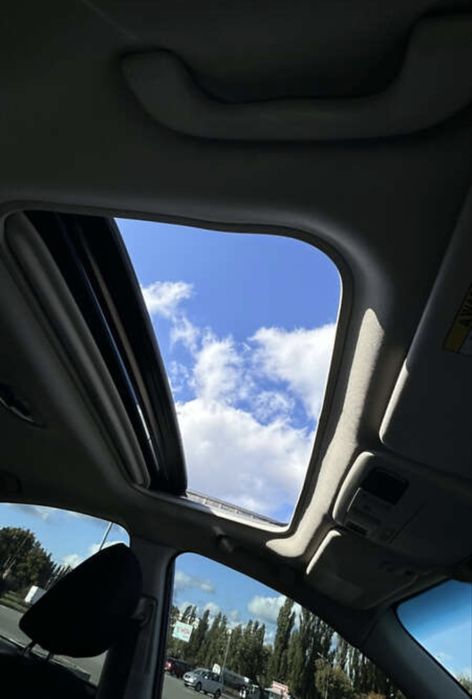 Subaru legacy.