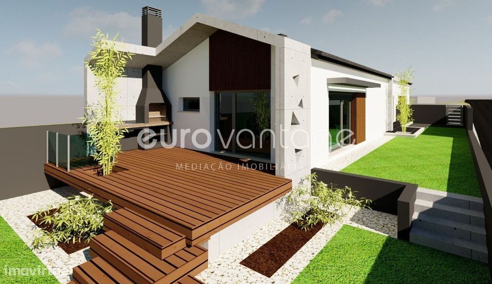 Moradia para Recuperar com Projeto Aprovado – Pinheiros, Leiria