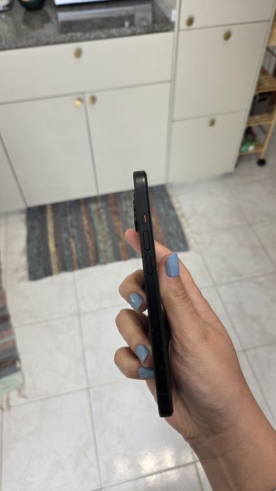 iPhone 15 - Black - 256 gb