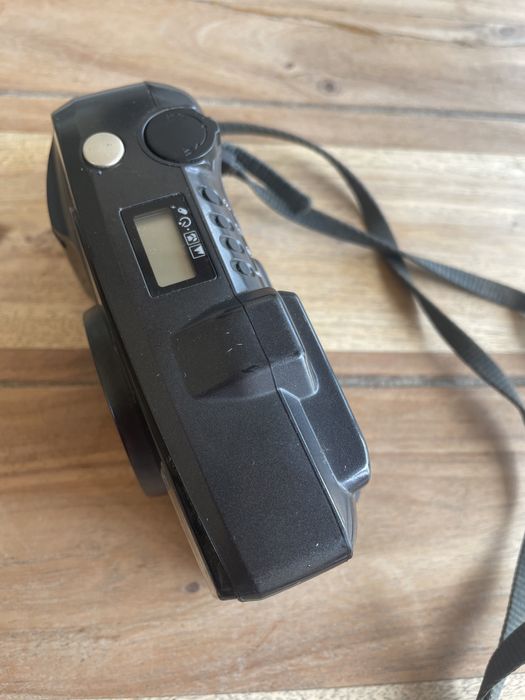 Minolta Panorama Zoom 28 - 35mm Film