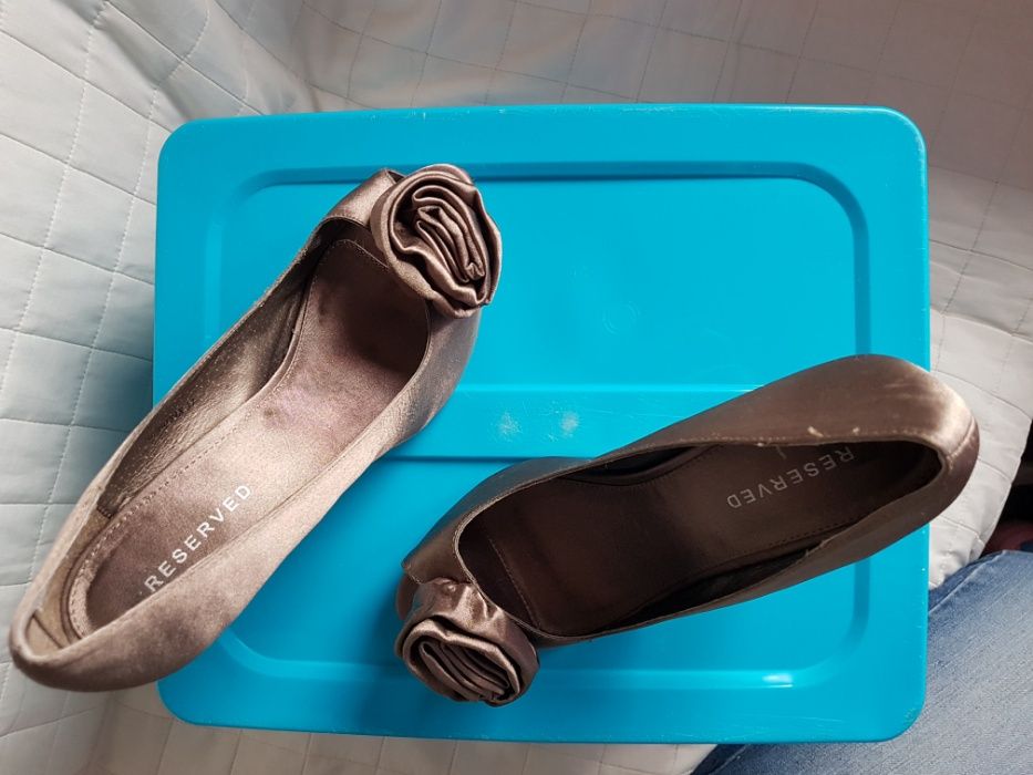 Buty na obcasie Reserved r. 37