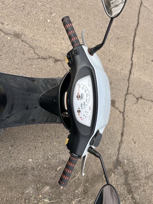 Продам мопед Honda Dio AF35