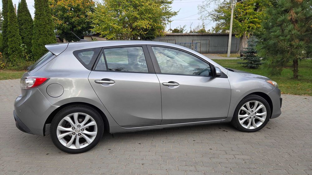 Mazda 3 2010 rok Stan Bdb bez korozji