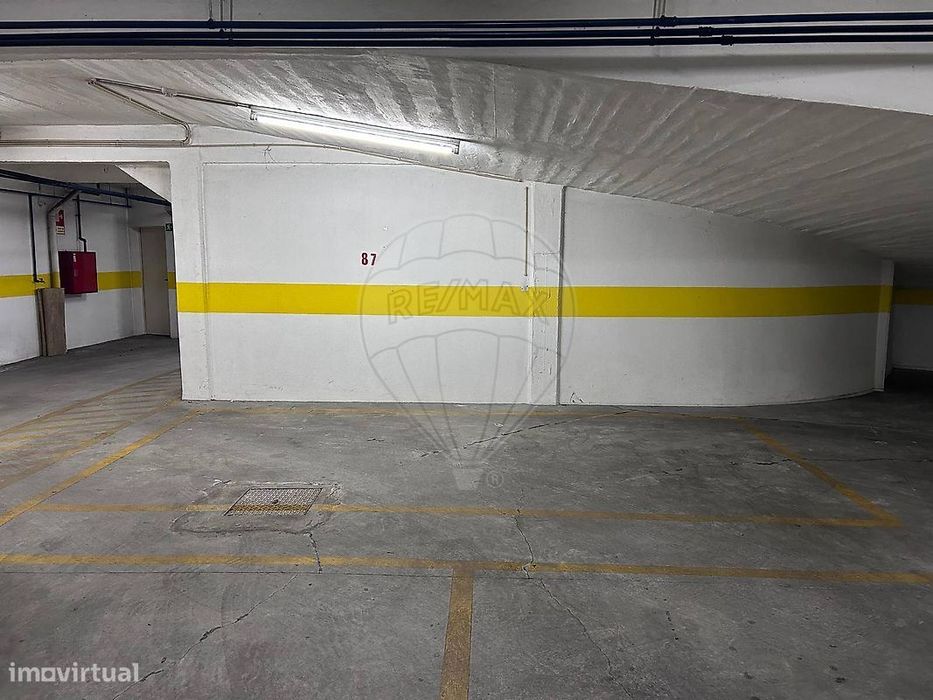 Garagem  para arrendamento